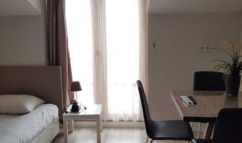 בית מלון כפרי Arwi̇n