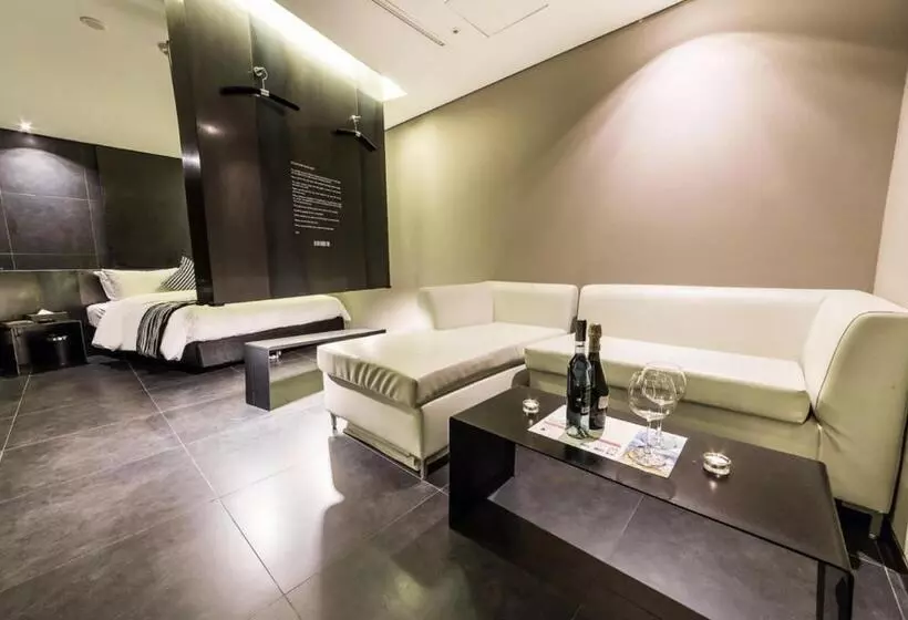 Hotel Adlige
