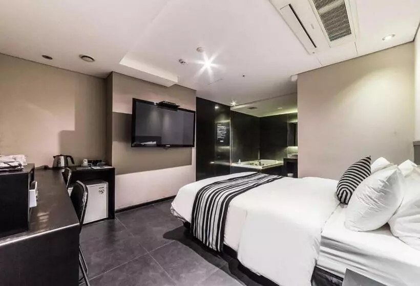 Hotel Adlige