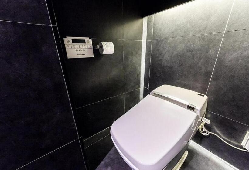 בית מלון כפרי Adlige