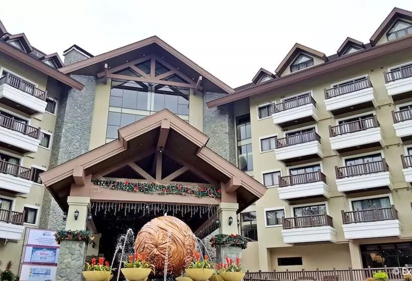 בית מלון כפרי Azalea Residences Baguio