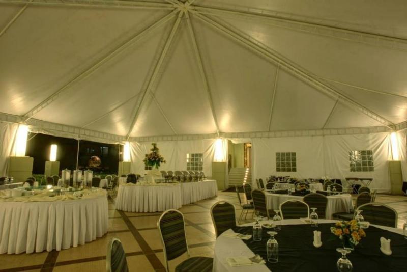 בית מלון כפרי Azalea Residences Baguio