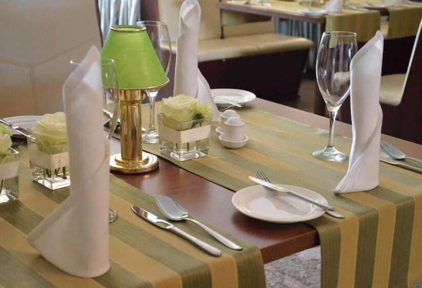 בית מלון כפרי Batory