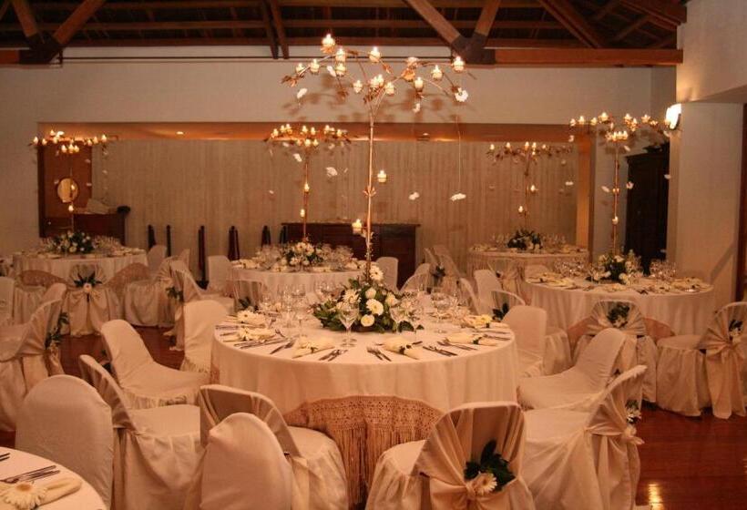 ホテル Casa De Los Fundadores