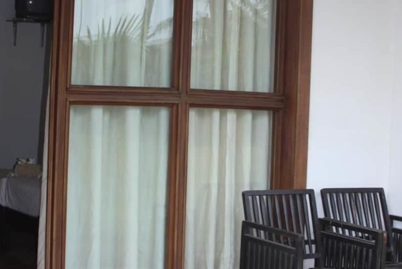 בית מלון כפרי Ceylonica Beach