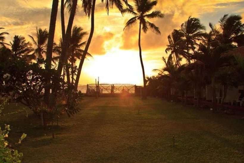 בית מלון כפרי Ceylonica Beach