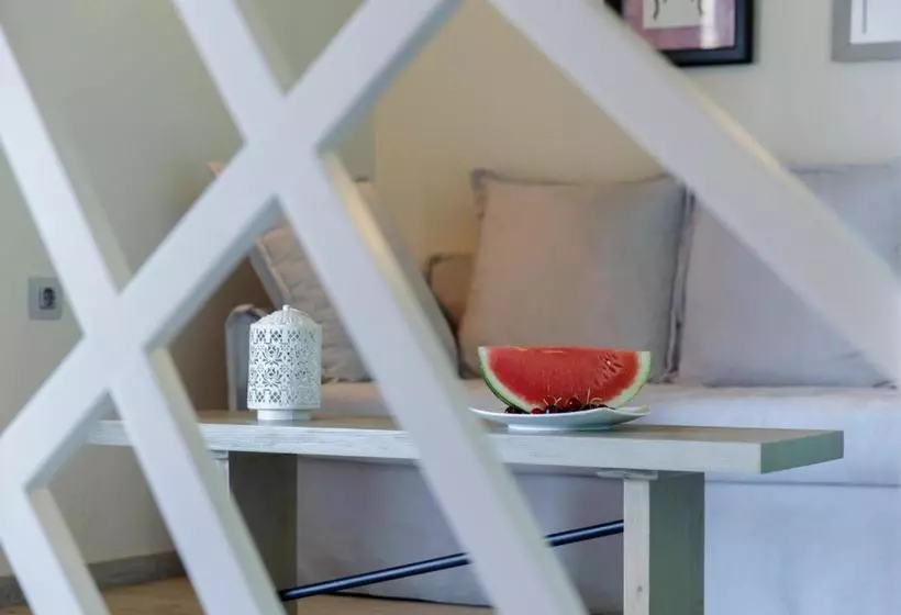 Отель Golden Beach