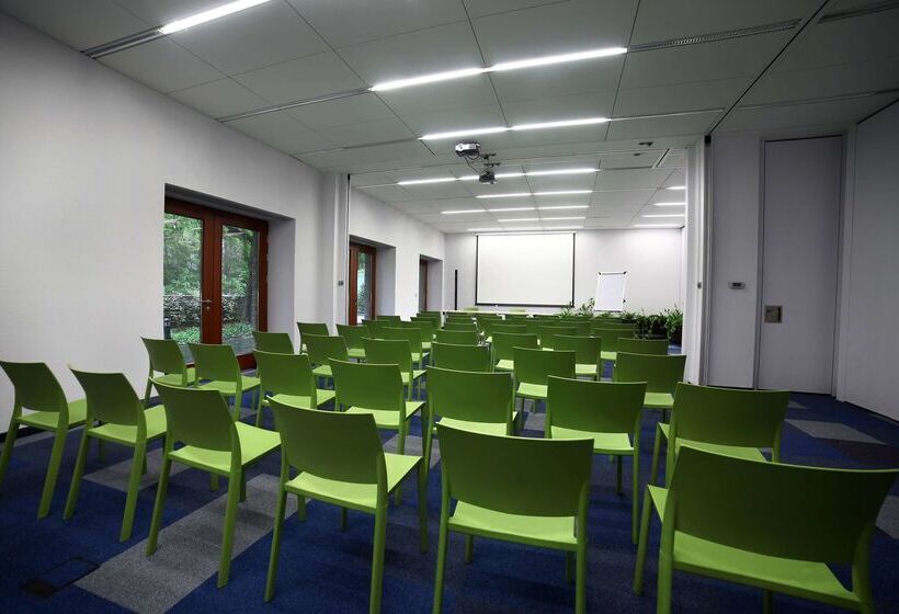 בית מלון כפרי Golden Tulip Międzyzdroje Residence