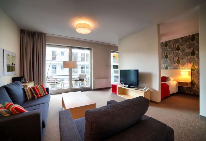 בית מלון כפרי Golden Tulip Międzyzdroje Residence