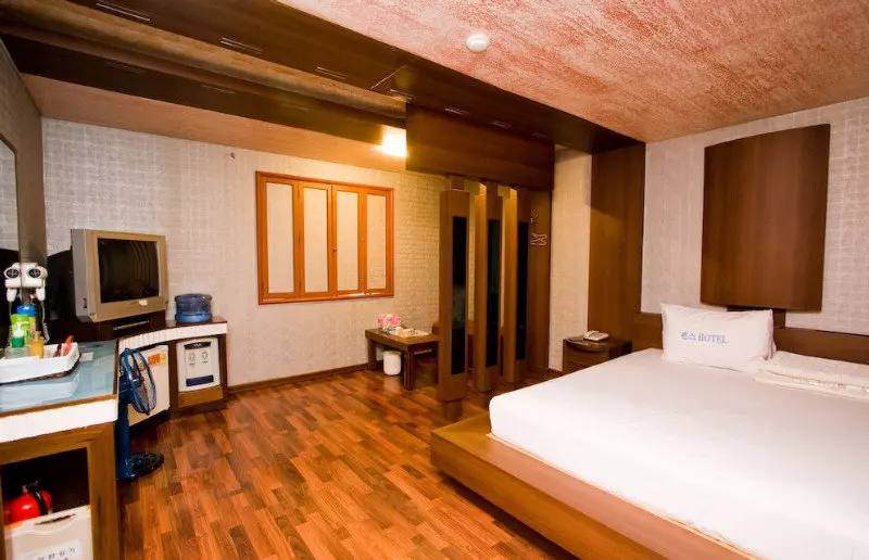 ホテル Goodstay Queens