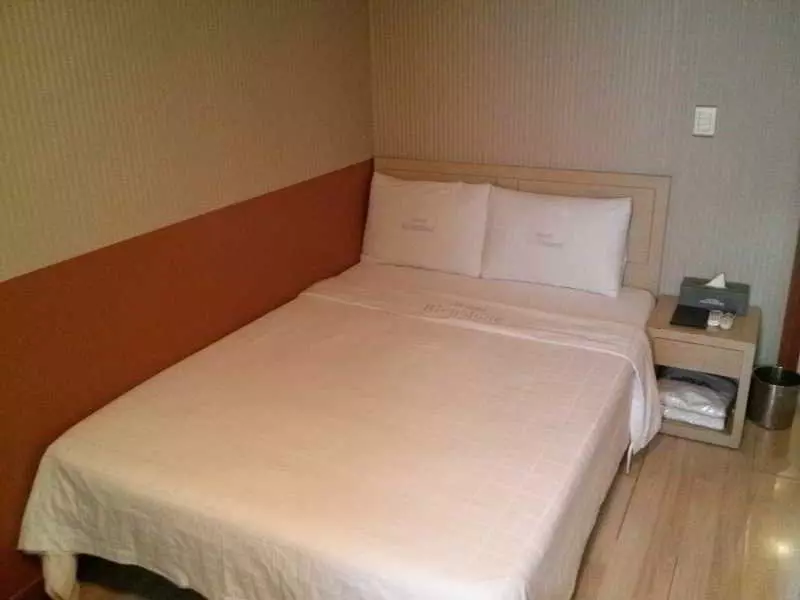 ホテル Goodstay Queens