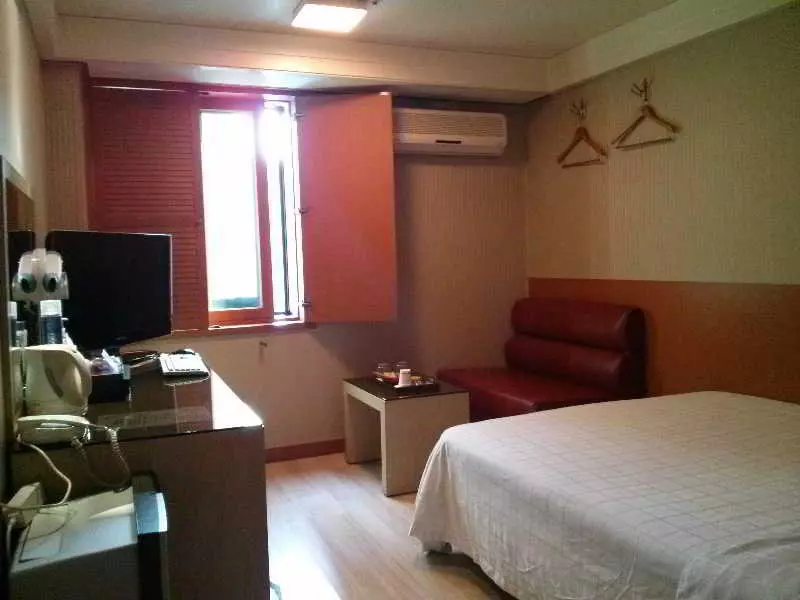 ホテル Goodstay Queens