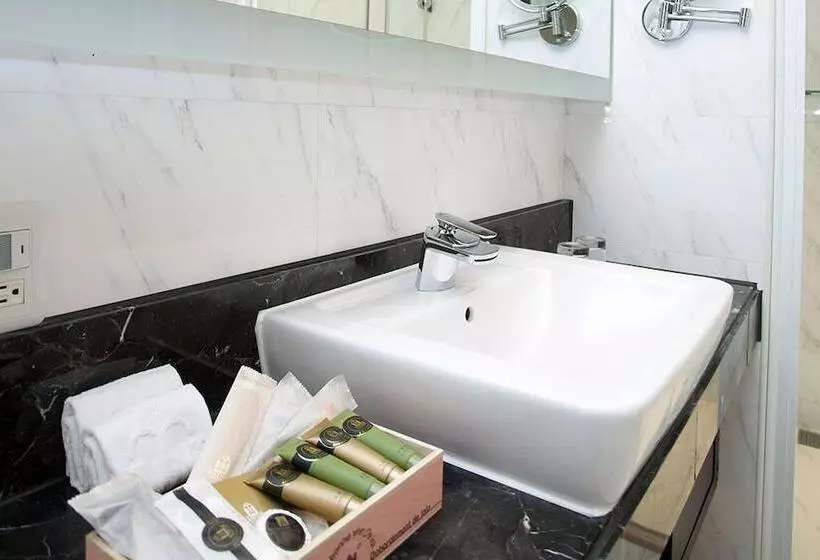 酒店 Justwin Grand