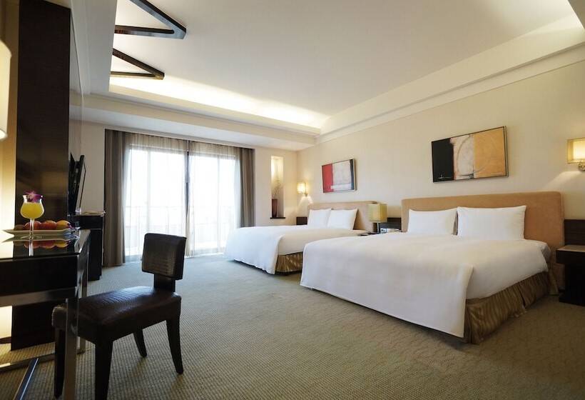 هتل Justwin Grand