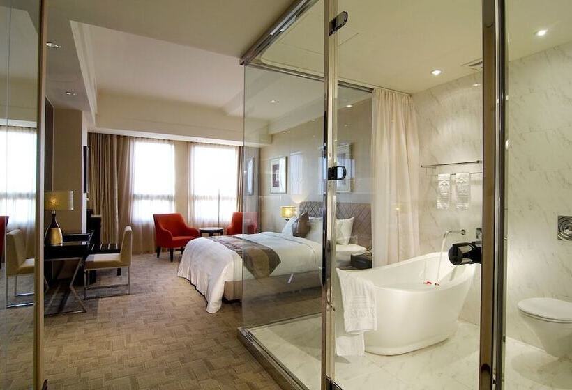 هتل Justwin Grand