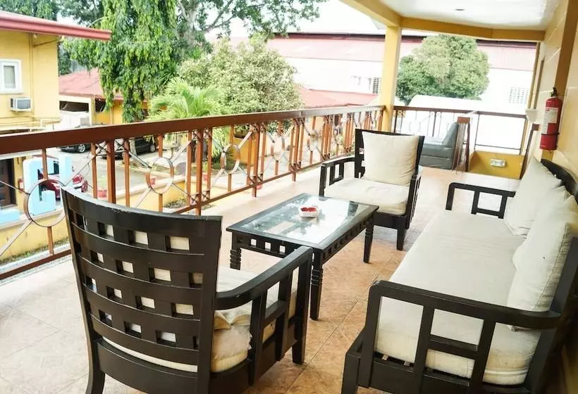 هتل La Corona De Lipa