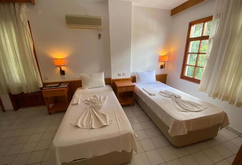 فندق Naturella Apart