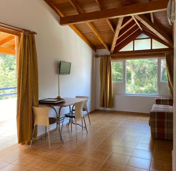 فندق Naturella Apart