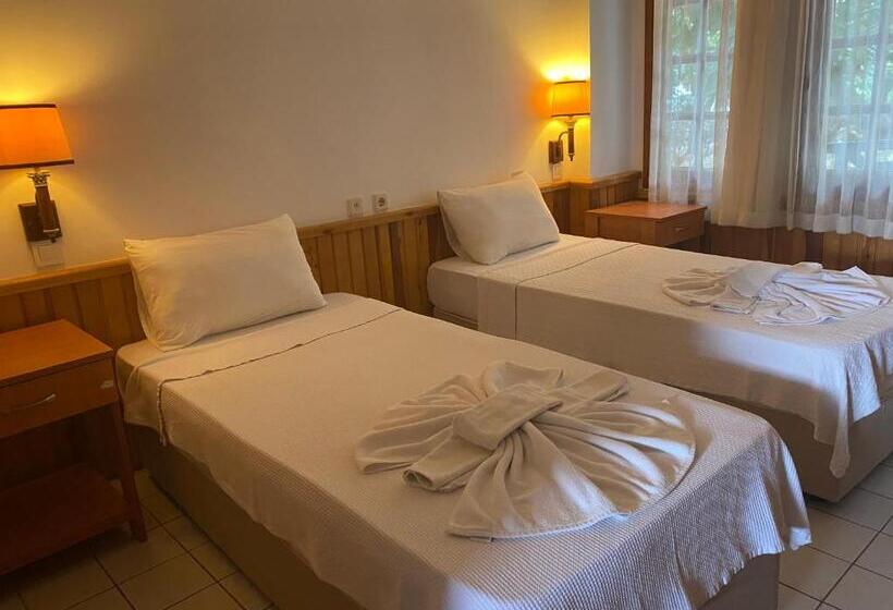 فندق Naturella Apart