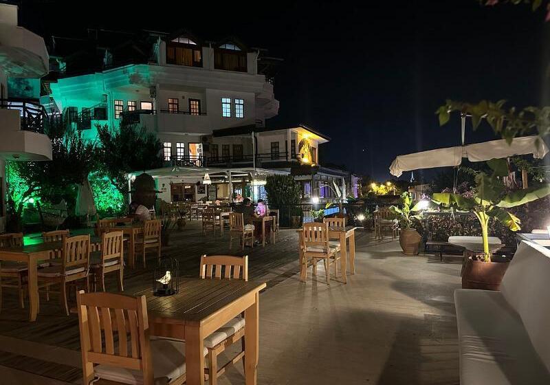 فندق Naturella Apart