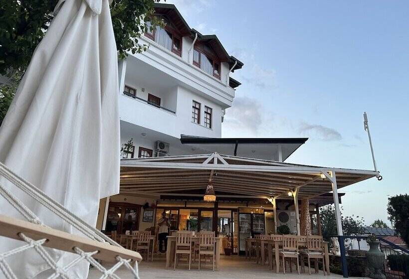 فندق Naturella Apart