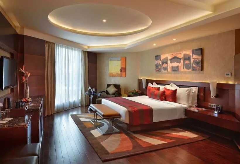 Hotel Radisson Blu Kaushambi Delhi Ncr