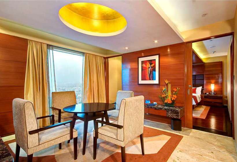 בית מלון כפרי Radisson Blu Kaushambi Delhi Ncr