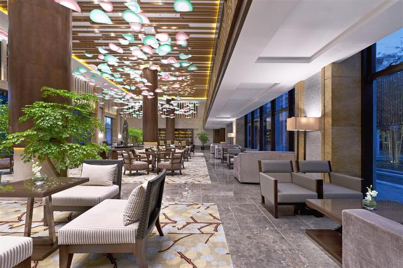فندق Sheraton Grand Hangzhou Wetland Park Resort