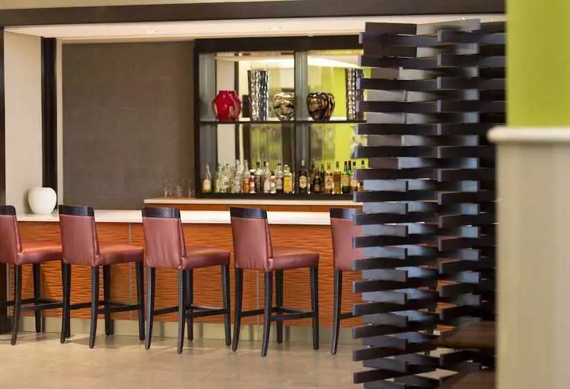 هتل Stayeasy Lusaka