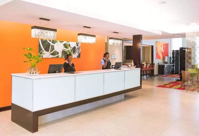 هتل Stayeasy Lusaka