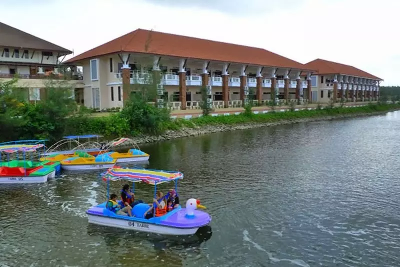 Отель Tok Aman Bali Beach Resort @ Beachfront