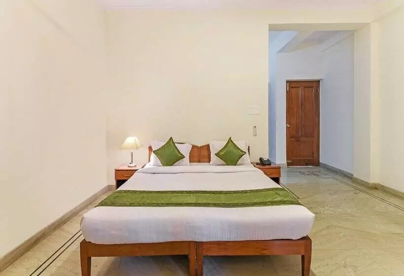 Hotel Treebo Trip The Nest Corporate