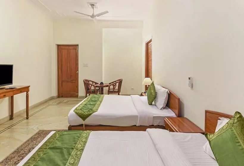 Hotel Treebo Trip The Nest Corporate