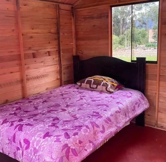 تختخواب و صبحانه New Experiences Valle Sagrado
