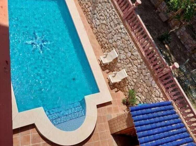 مبيت وإفطار Villa Zafira