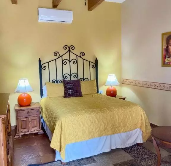 Hotelli Casa María Félix