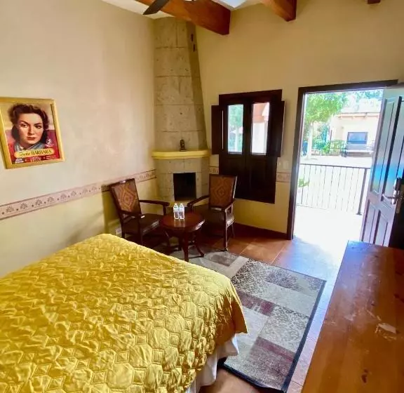 Hotelli Casa María Félix