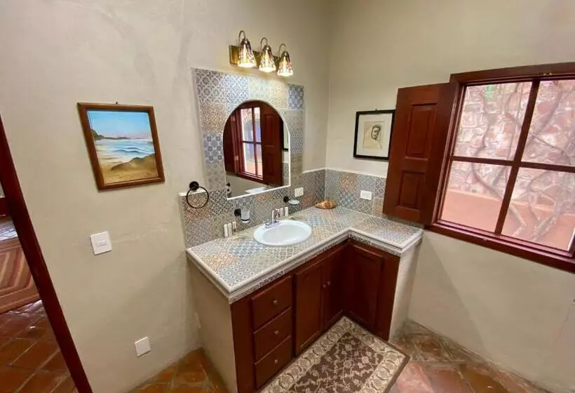 Hotelli Casa María Félix