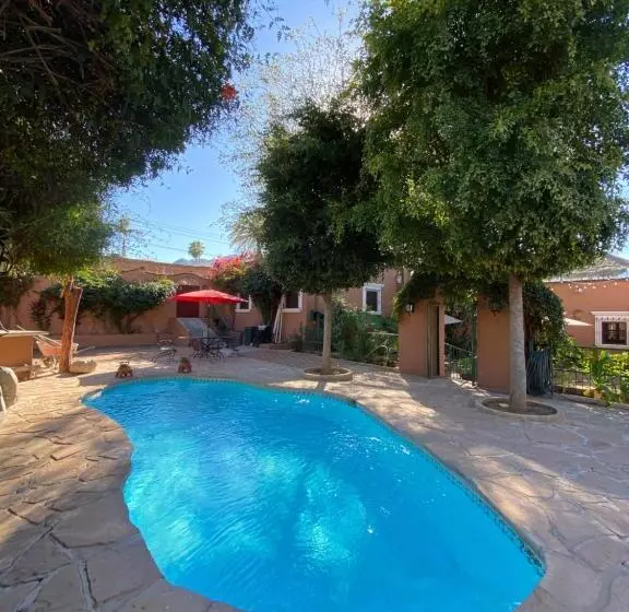 Hotelli Casa María Félix