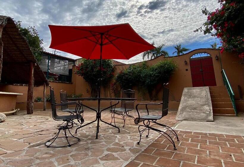 Hotel Casa María Félix