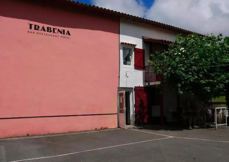 Hotel Auberge Trabenia