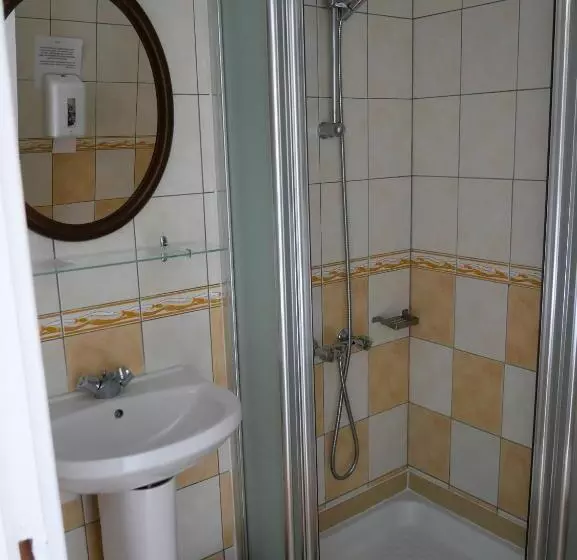 Hotel Auberge Trabenia