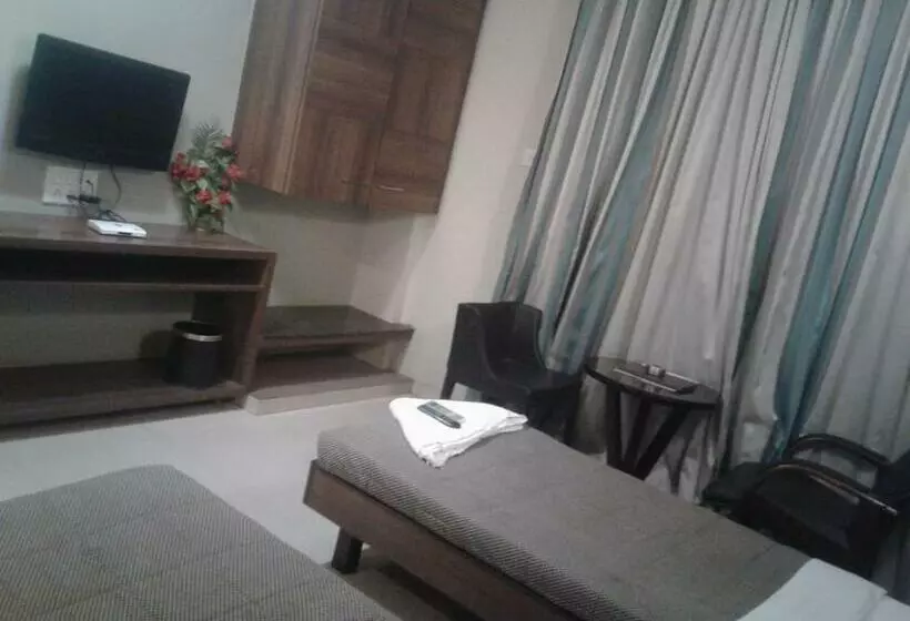 Hotelli Krishna International