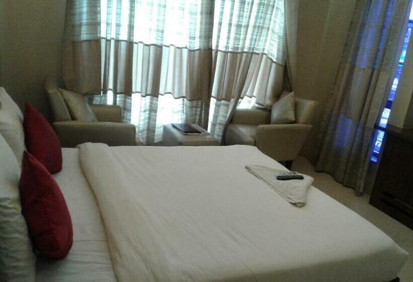 בית מלון כפרי Krishna International