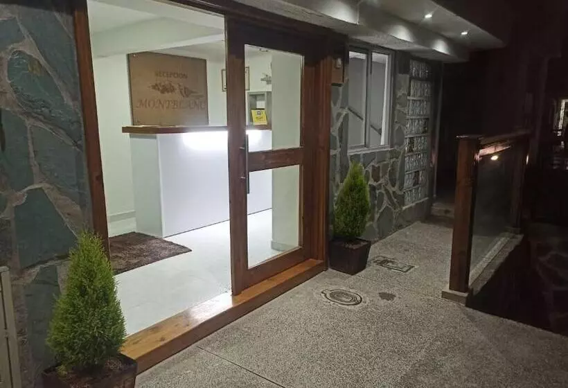 ホテル Mont Blanc