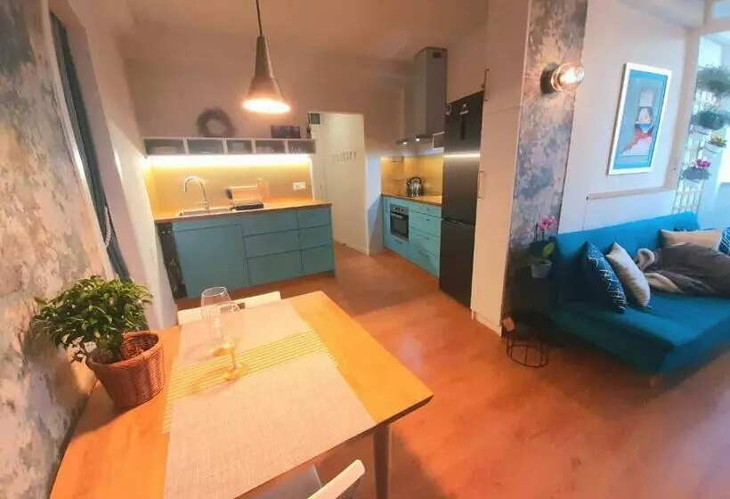 پانسیون Lux Blue Realejo Apartment