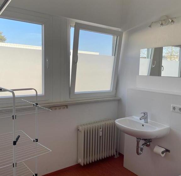 Общежитие Pension Messe