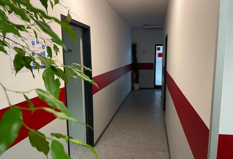 Общежитие Pension Messe