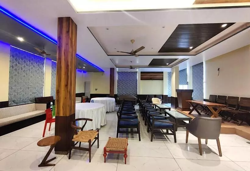 Amrit Van Resort