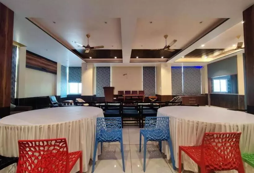 Amrit Van Resort